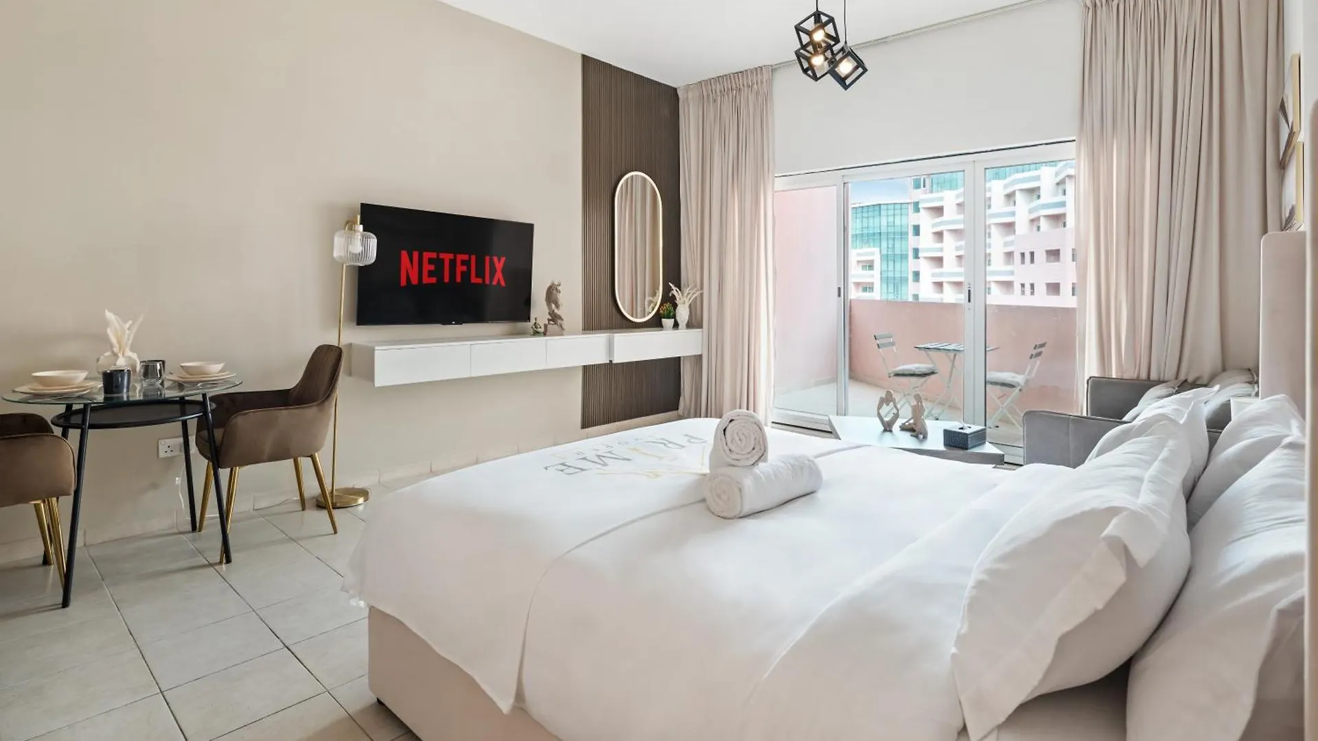 Sunny Studio Perfect For Discovery Gardens Stays Dubaj Apartmán